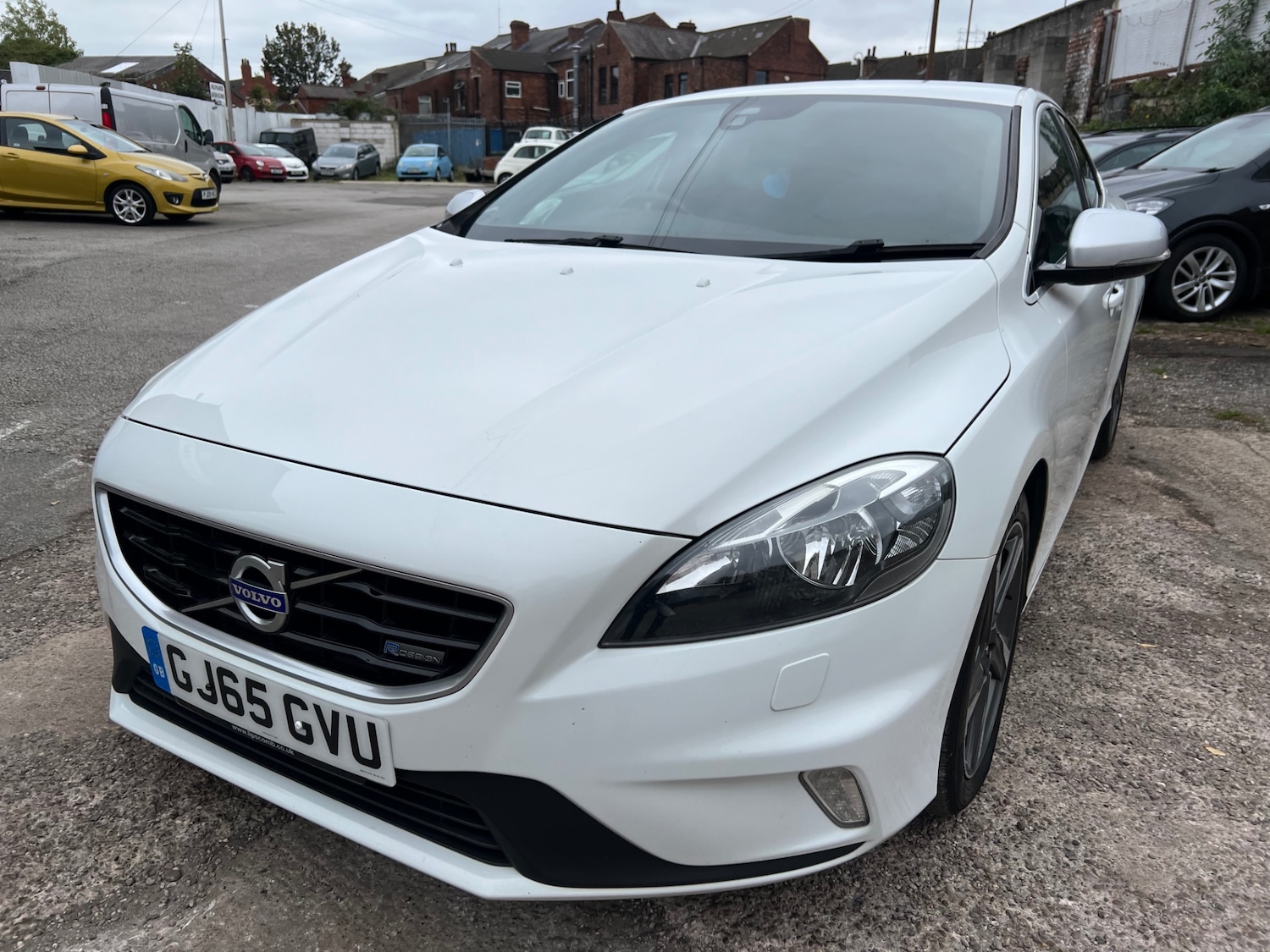 Used Volvo V40 2015 for sale - 76483145: Photo 4