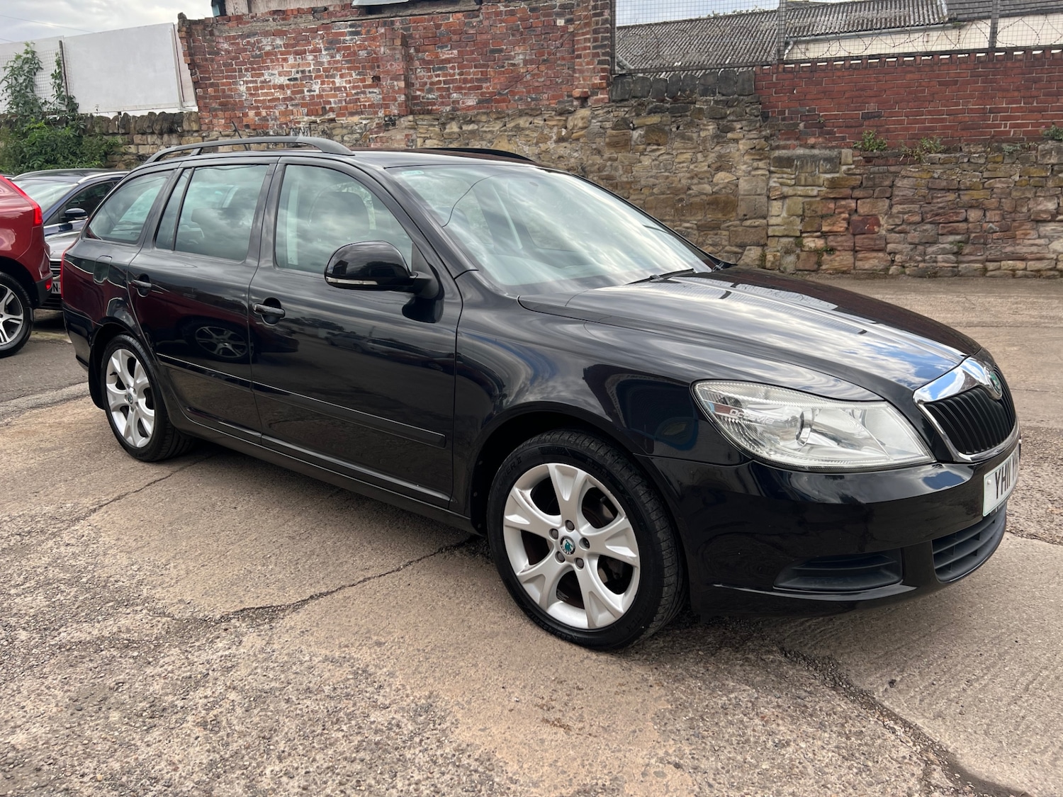 Used Skoda Octavia 2011 for sale - 76316445: Photo 1