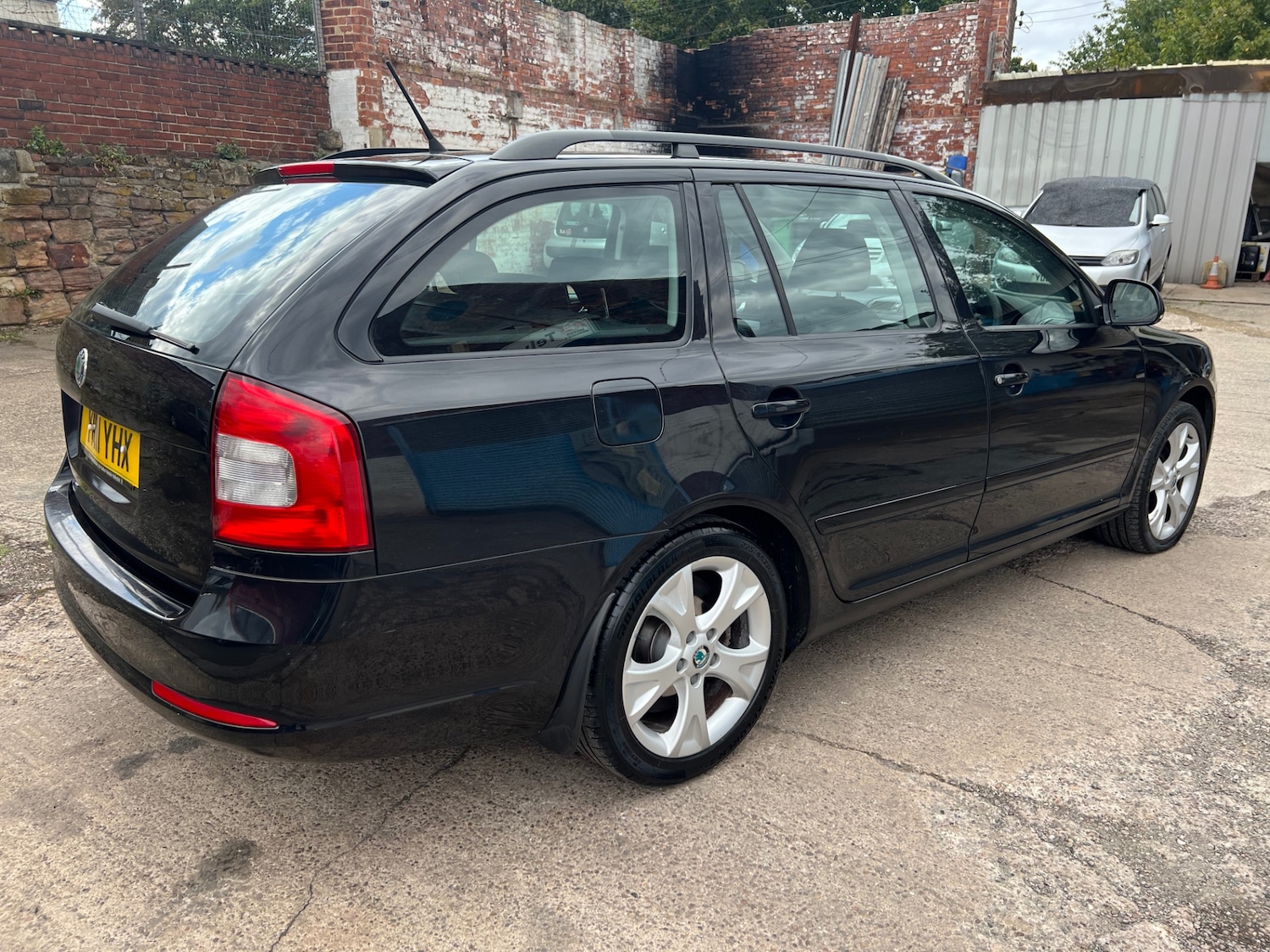 Used Skoda Octavia 2011 for sale - 76316445: Photo 11