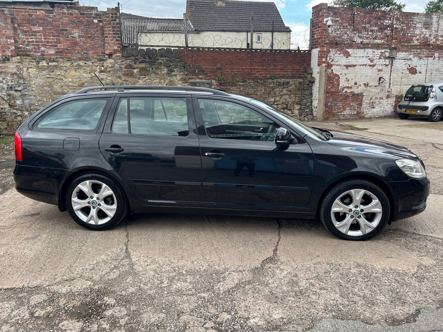 Used Skoda Octavia 2011 for sale - 76316445: Photo 12