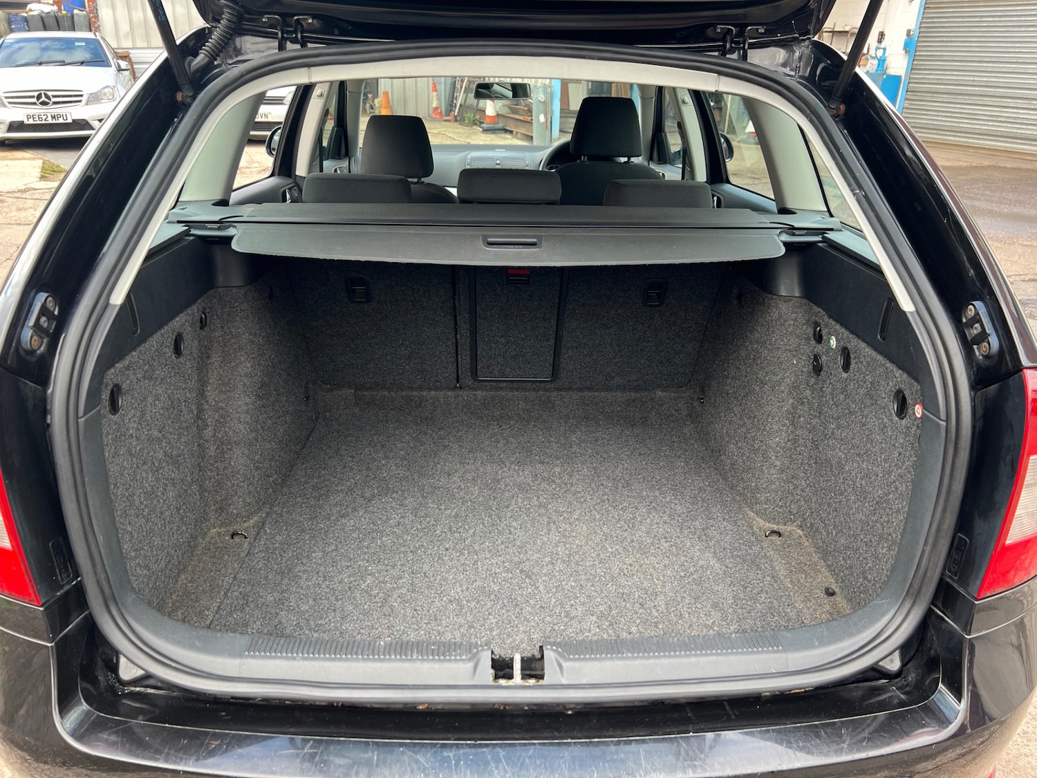 Used Skoda Octavia 2011 for sale - 76316445: Photo 25