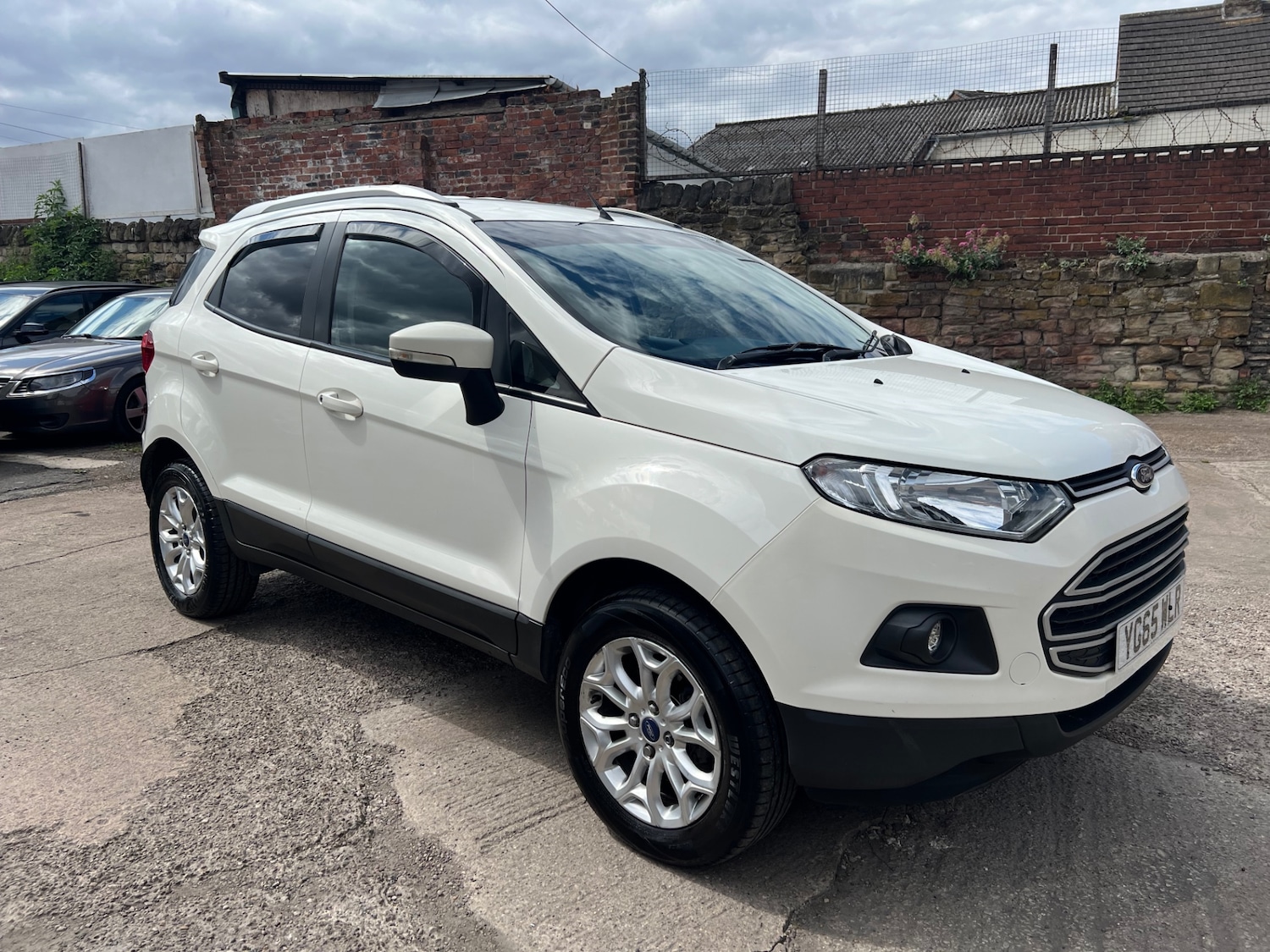 Used Ford Ecosport 2015 for sale - 76316415: Photo 1