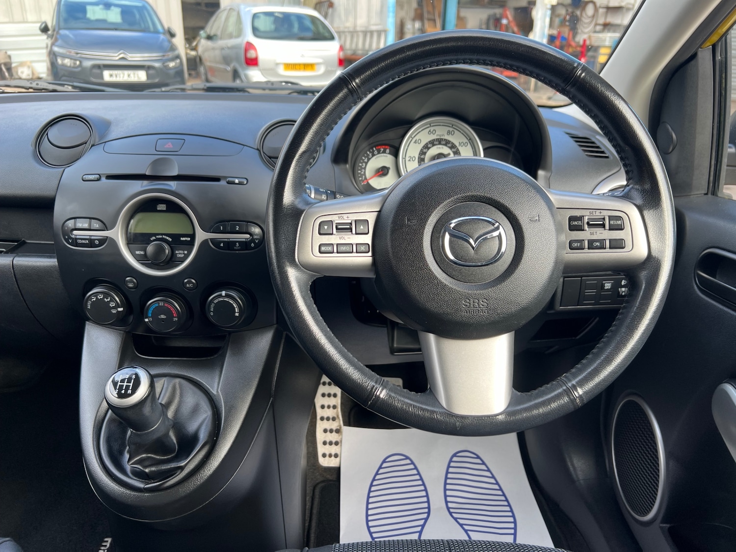 Used Mazda Mazda2 2009 for sale - 76316538: Photo 18