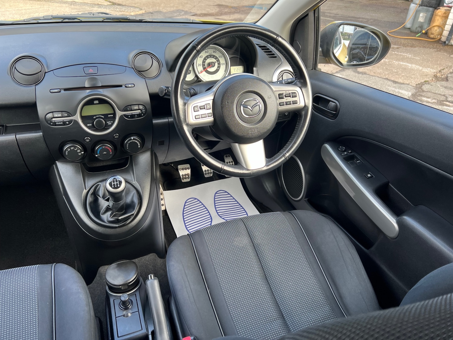 Used Mazda Mazda2 2009 for sale - 76316538: Photo 19