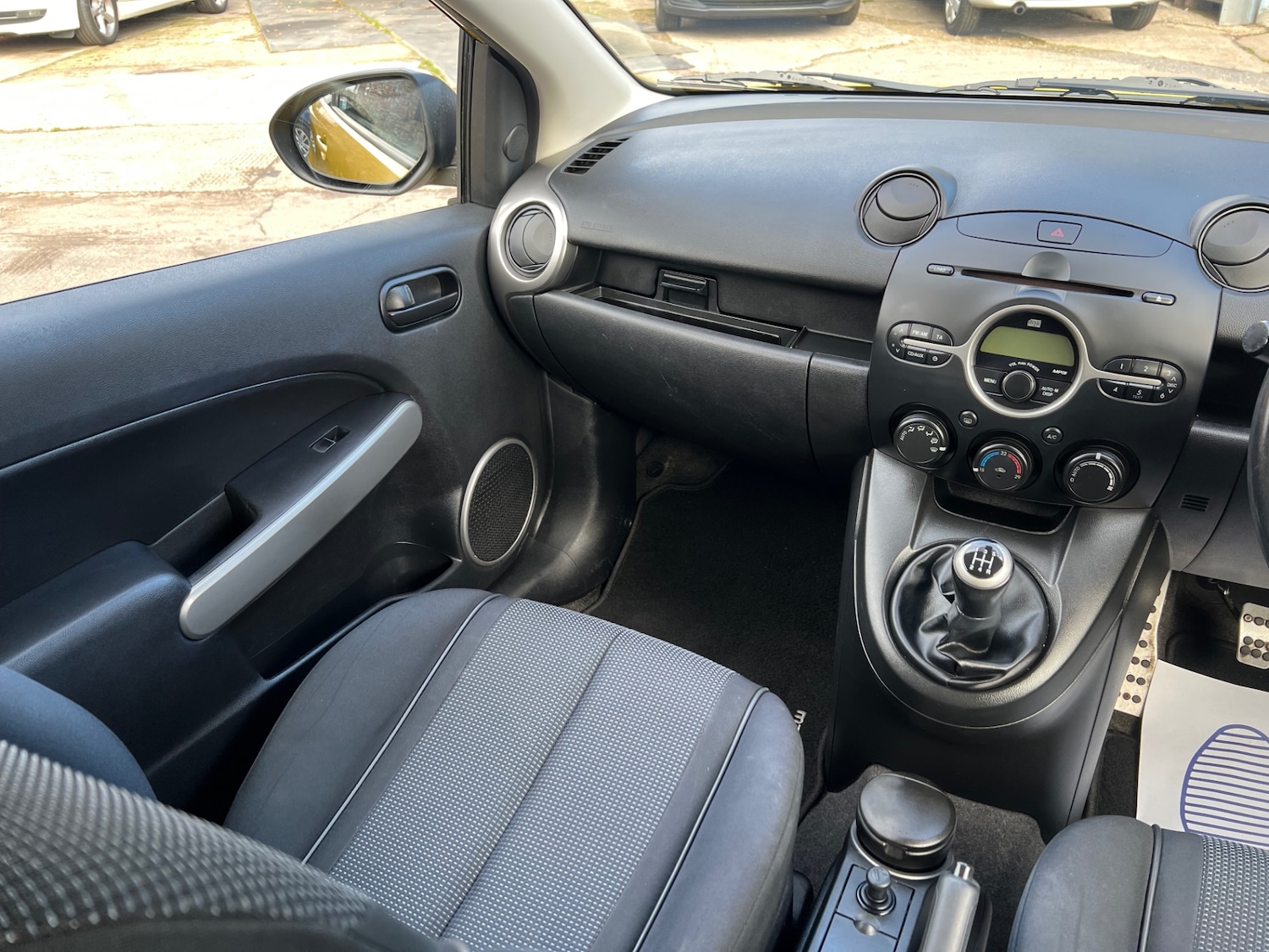 Used Mazda Mazda2 2009 for sale - 76316538: Photo 20