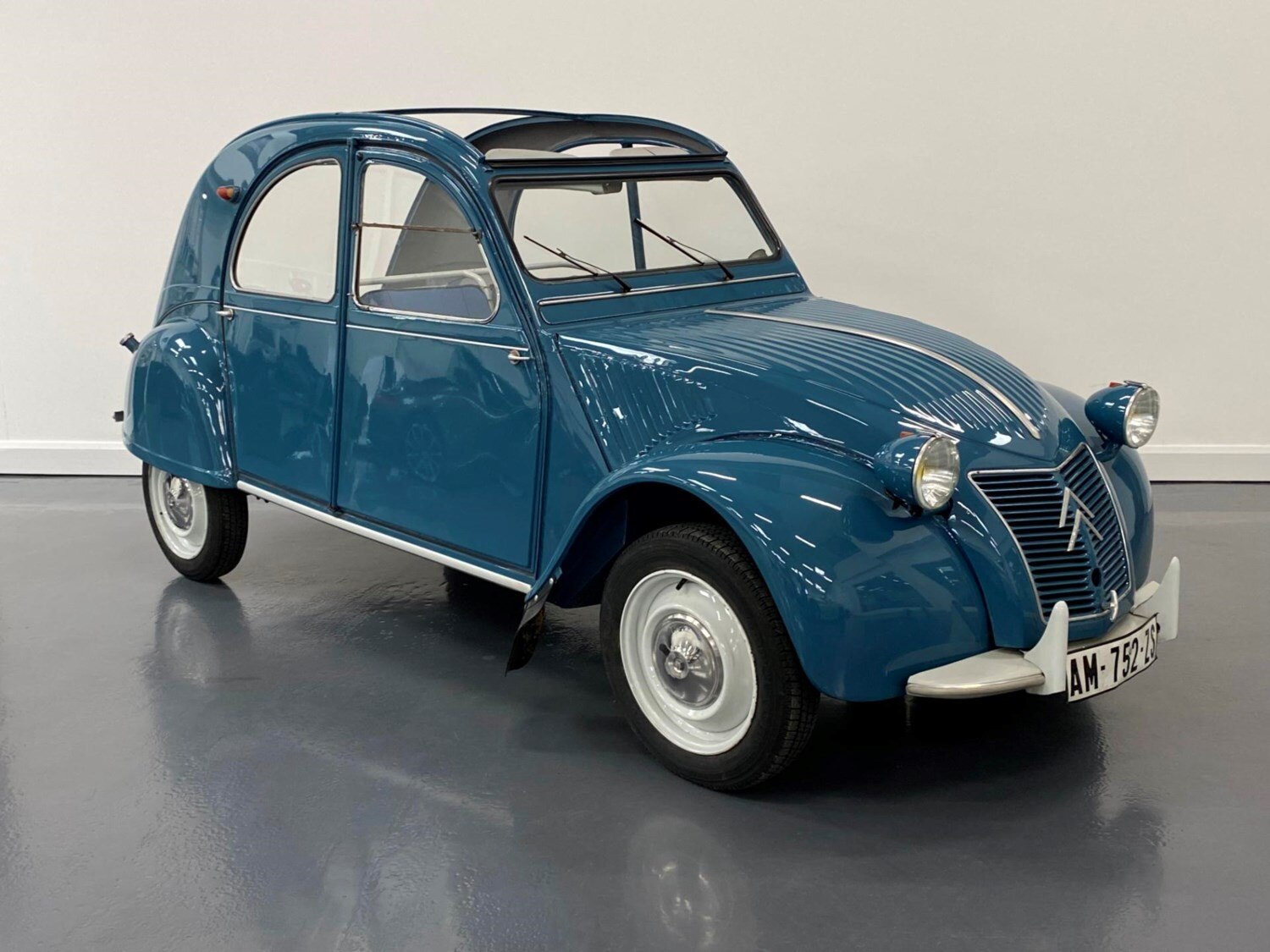 Classic Citroen 2cv Cars For Sale | CCFS