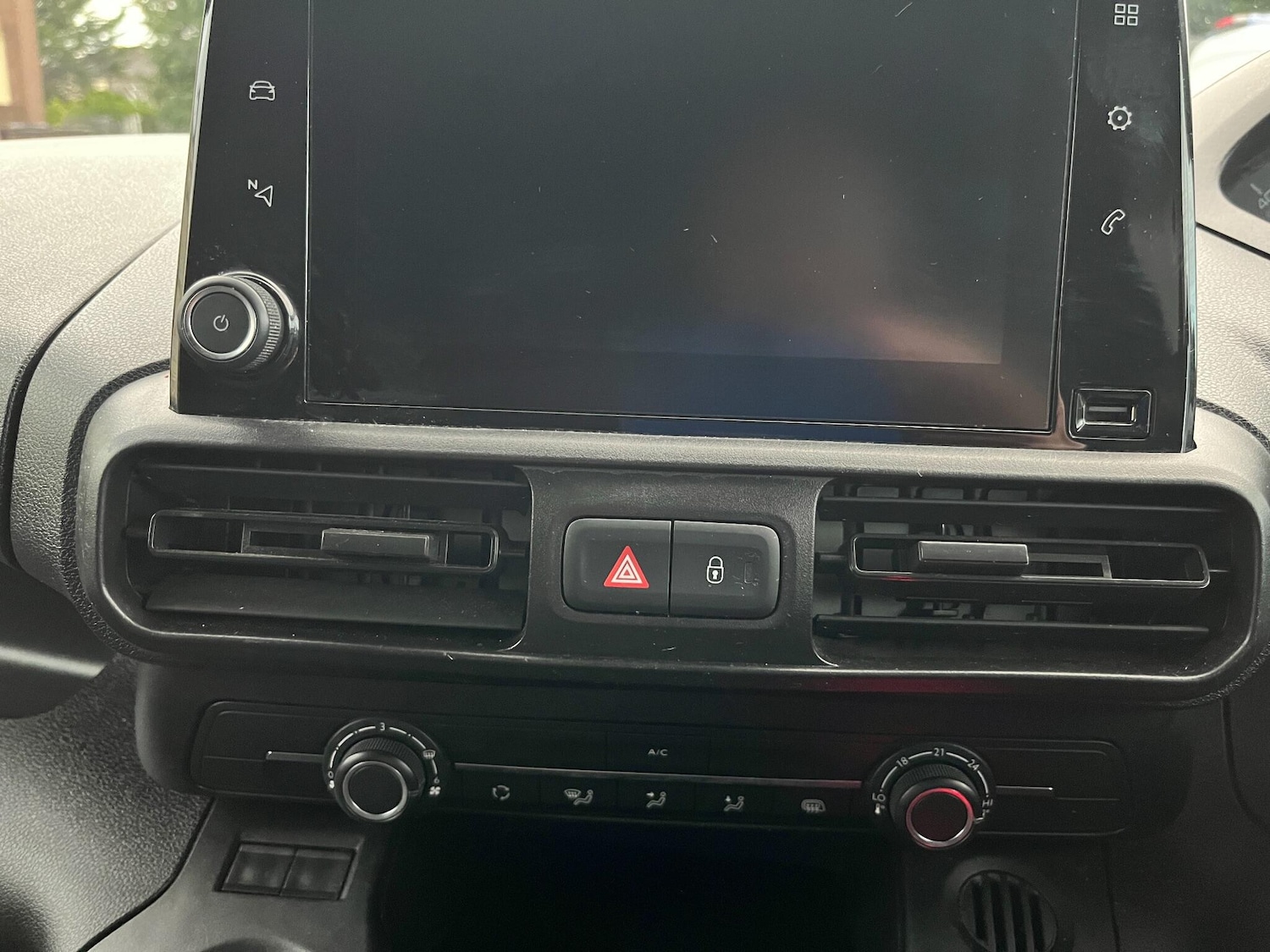 Used Peugeot Partner 2021 for sale - 76499399: Photo 9