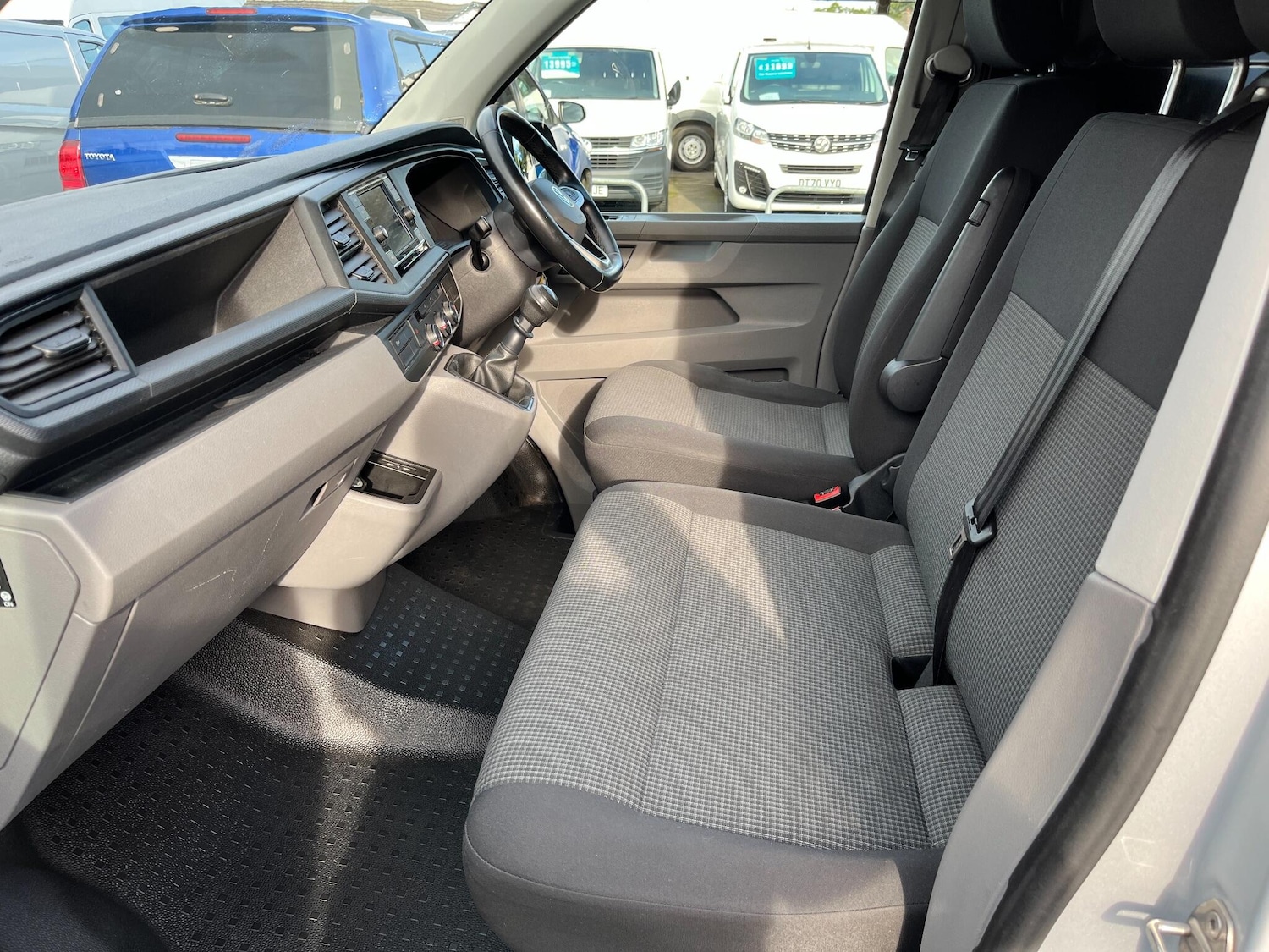 Used Volkswagen Transporter 2021 for sale - 77957188: Photo 11