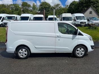 Used Ford Transit Custom 2015 for sale - 78622847: Photo