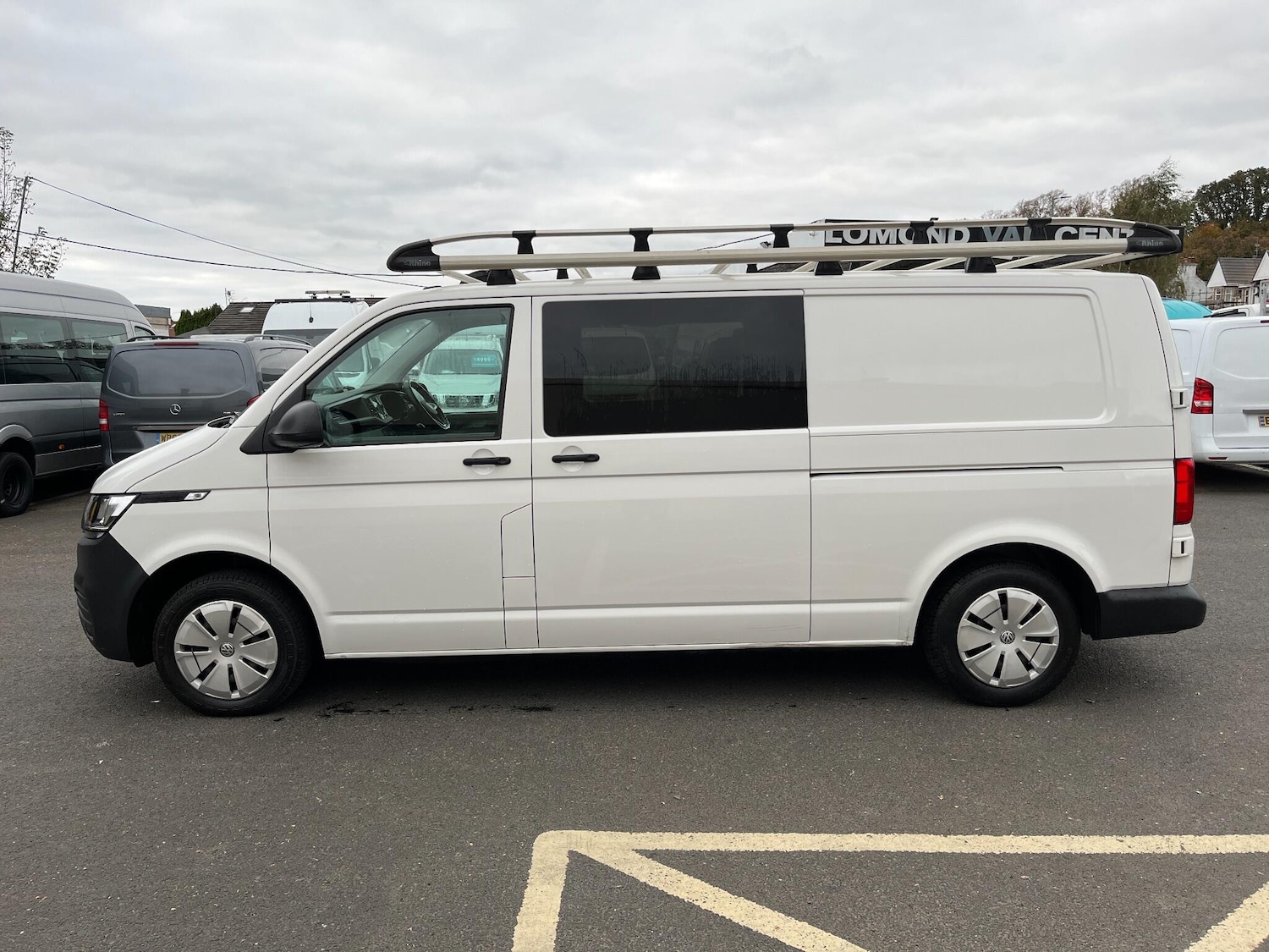 Used Volkswagen Transporter 2021 for sale - 76306589: Photo 2