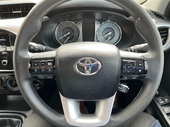 Used Toyota Hilux 2021 for sale - 78601057: Photo