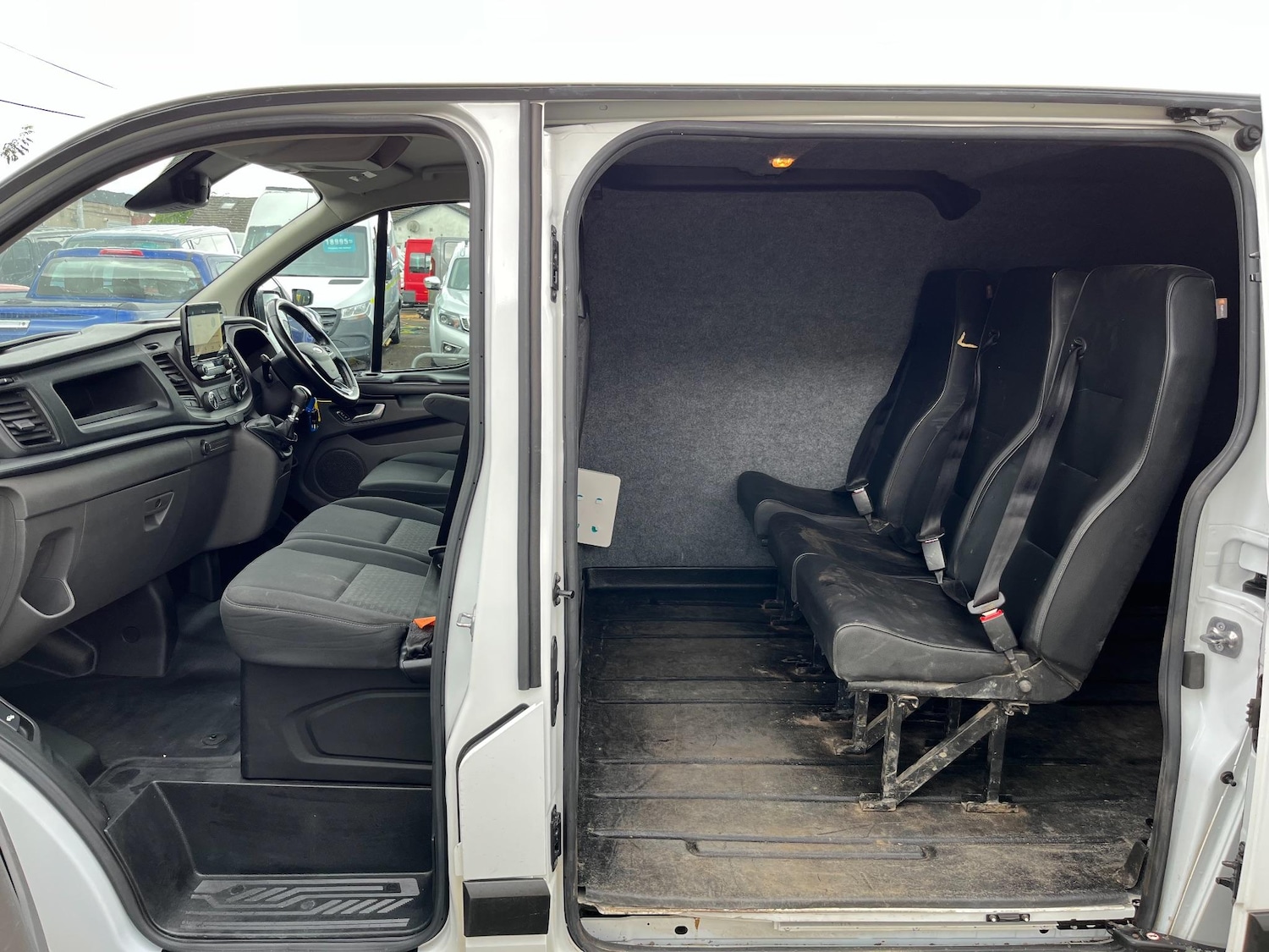 Used Ford Transit Custom 2021 for sale - 77050040: Photo 3