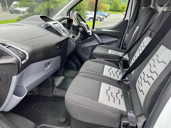 Used Ford Transit Custom 2017 for sale - 75318533: Photo 9