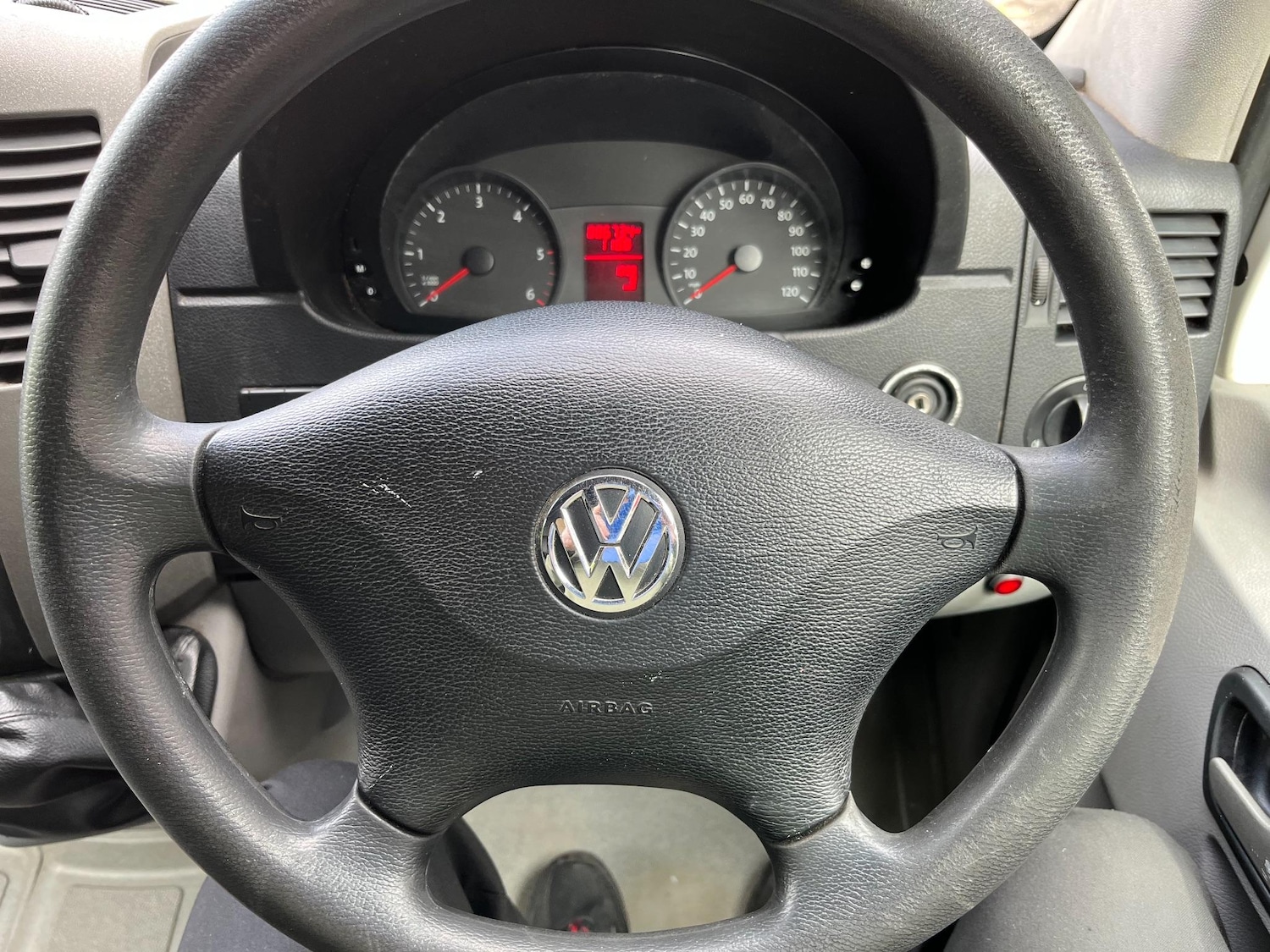 Used Volkswagen Crafter 2012 for sale - 77001132: Photo 12