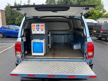Used Toyota Hilux 2018 for sale - 78878463: Photo
