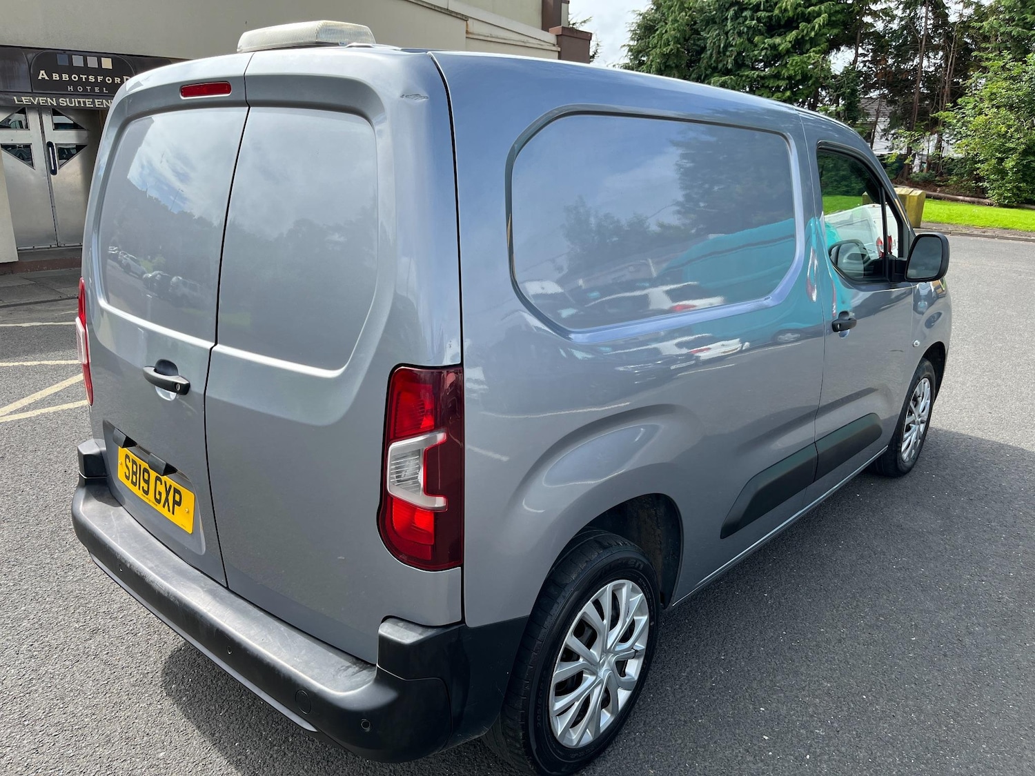 Vehicle 6