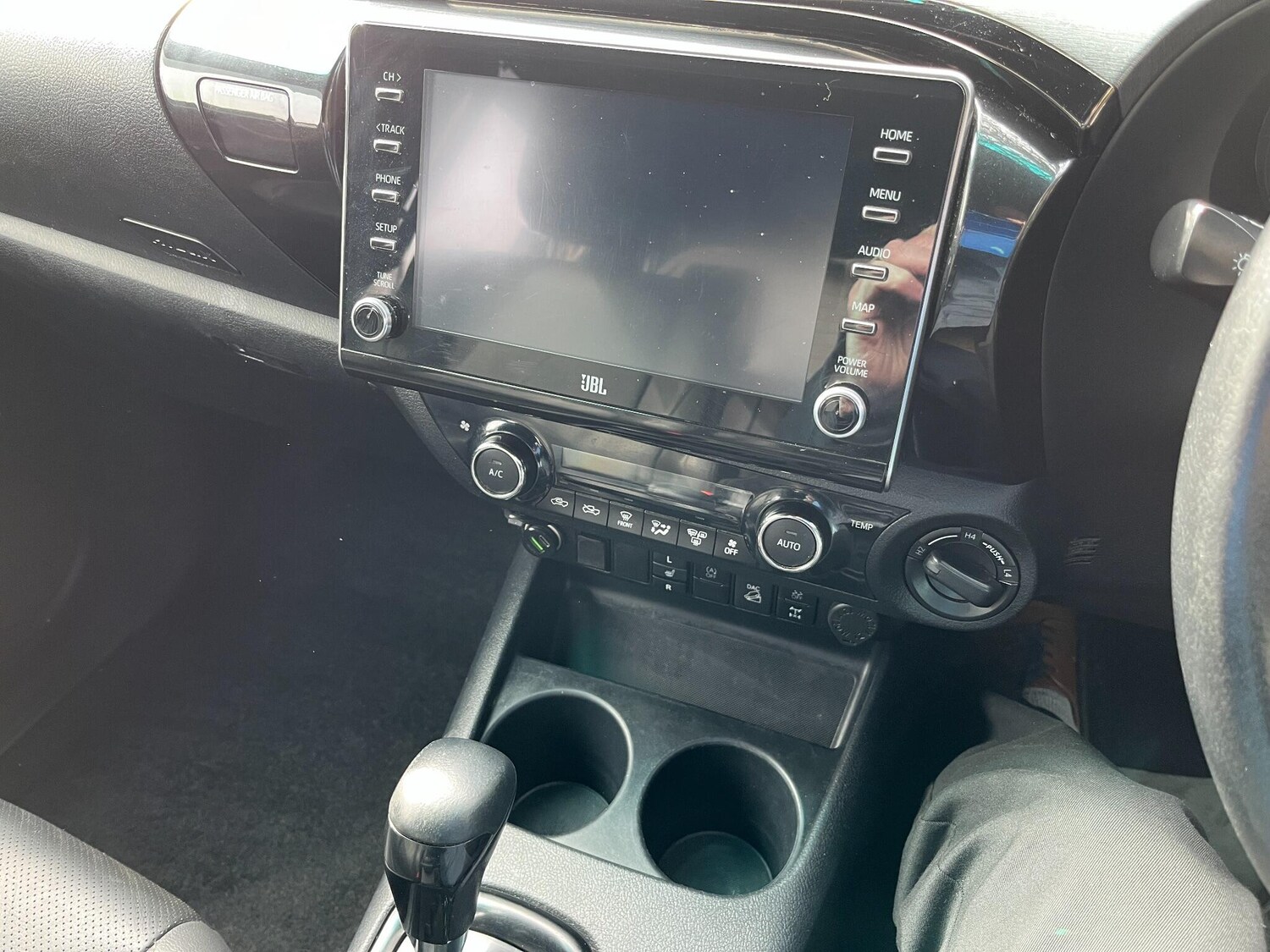 Used Toyota Hilux for sale - 78115842: Photo 12