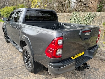 Used Toyota Hilux 2021 for sale - 78115842: Photo