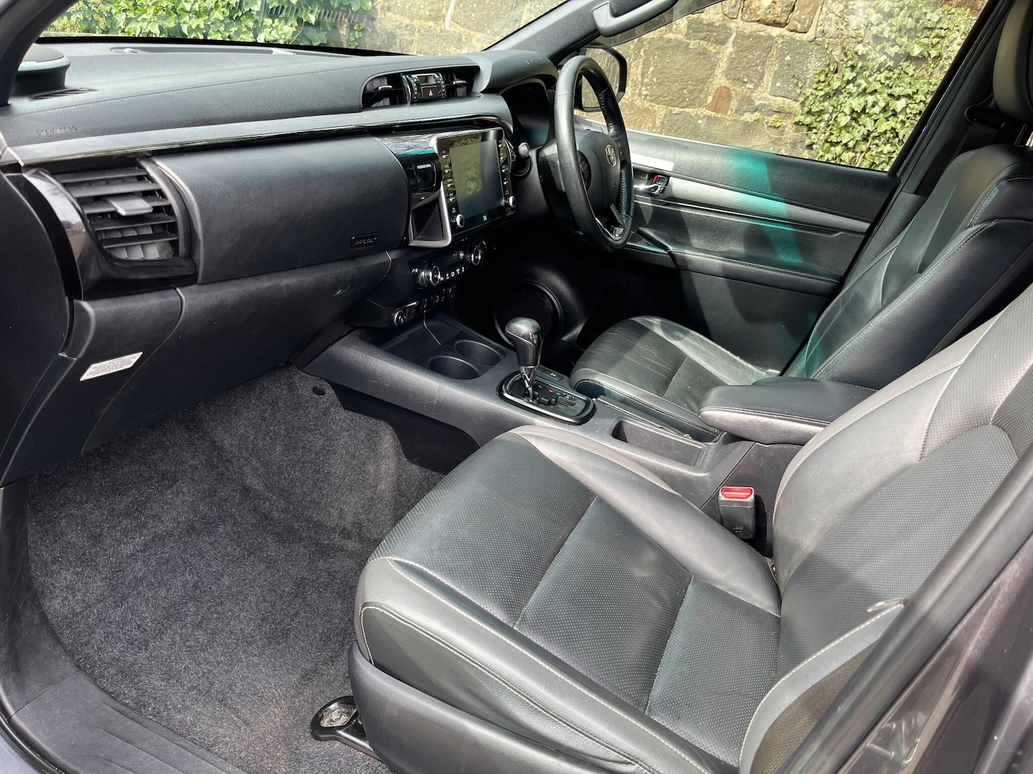 Used Toyota Hilux for sale - 78115842: Photo 7