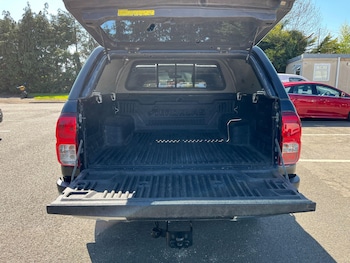 Used Toyota Hilux 2019 for sale - 78429886: Photo