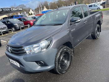 Toyota Hilux feature image