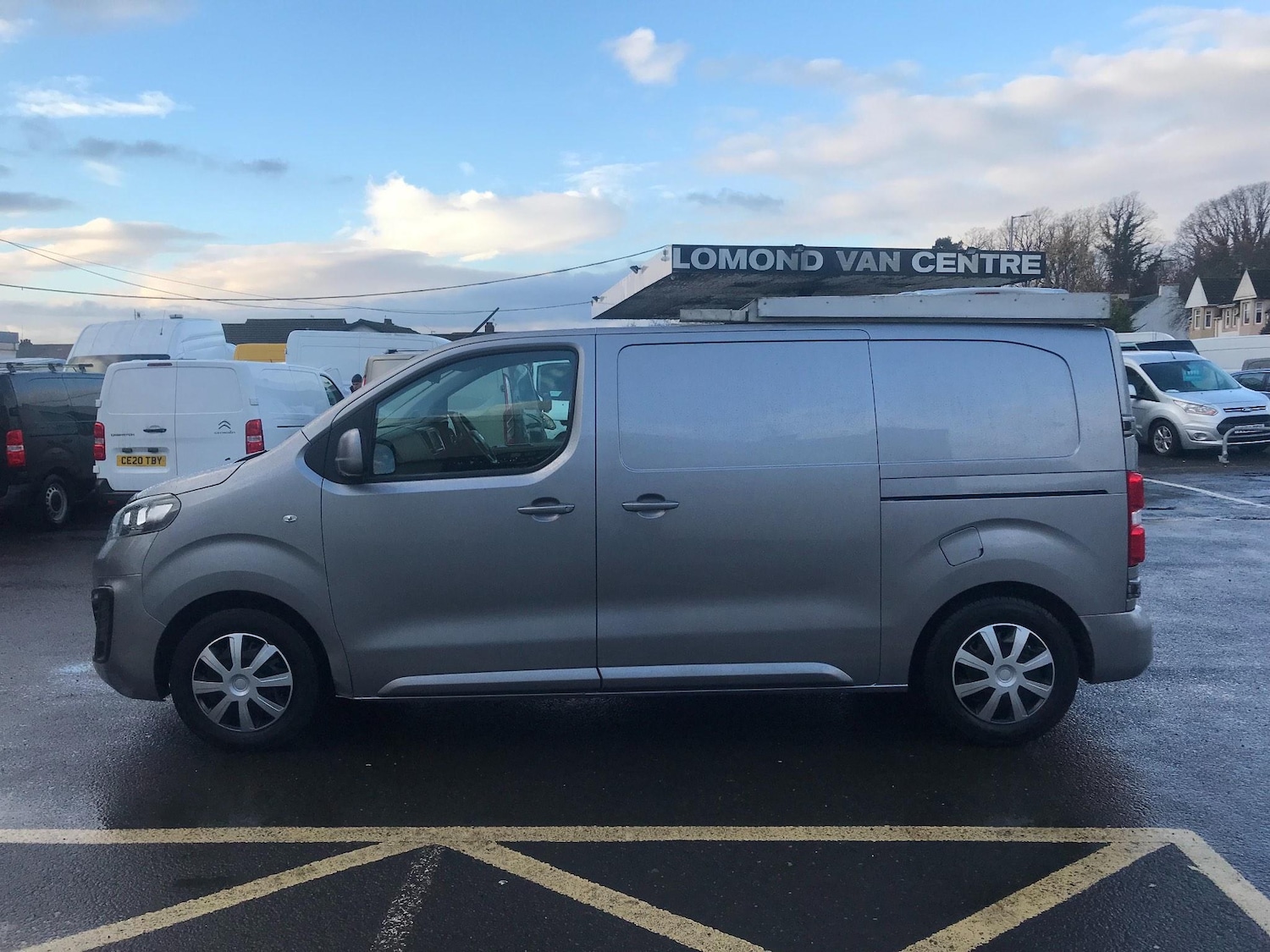 Used Vauxhall Vivaro 2019 for sale - 76993911: Photo 2
