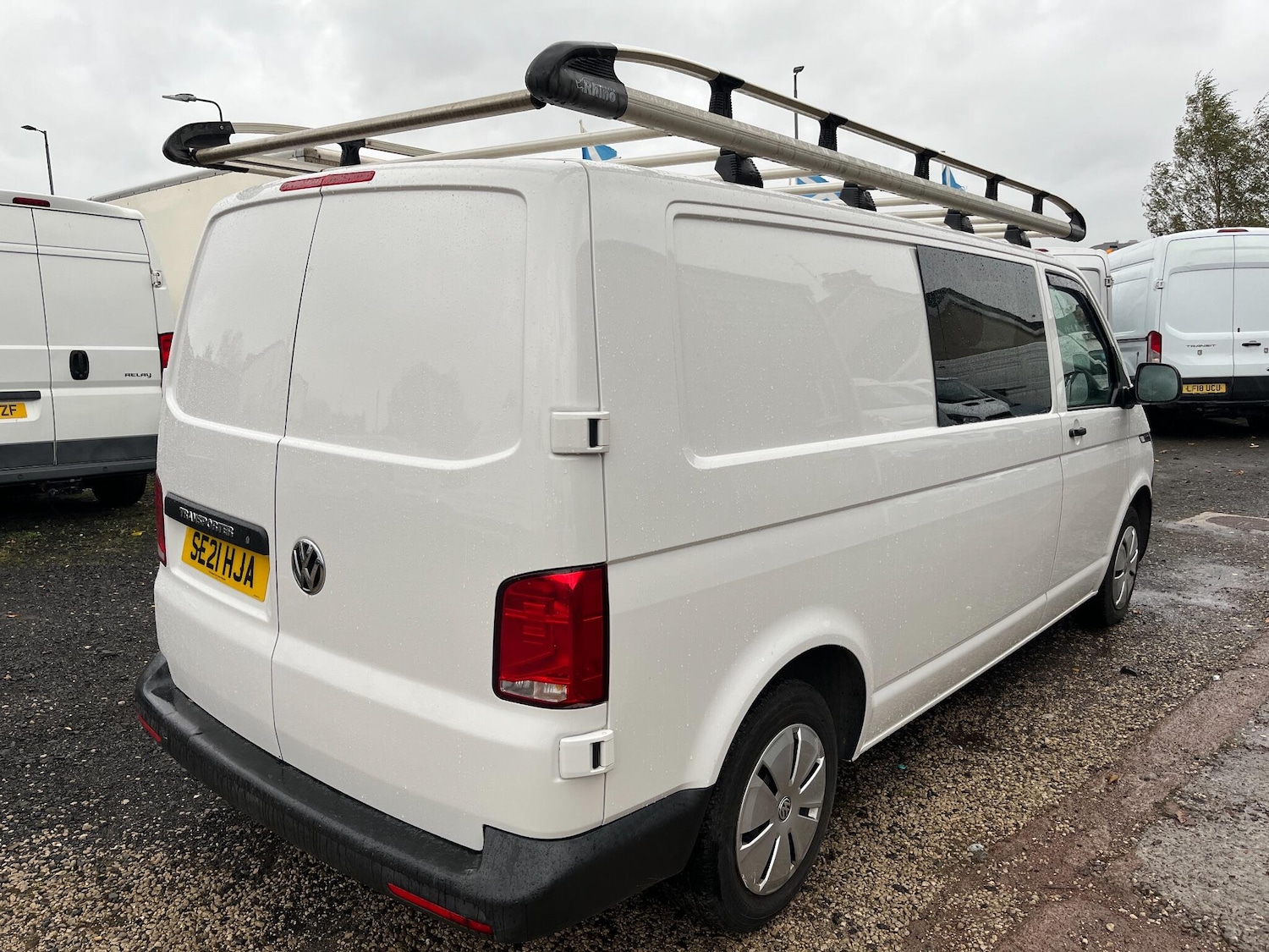 Used Volkswagen Transporter 2021 for sale - 76432685: Photo 3