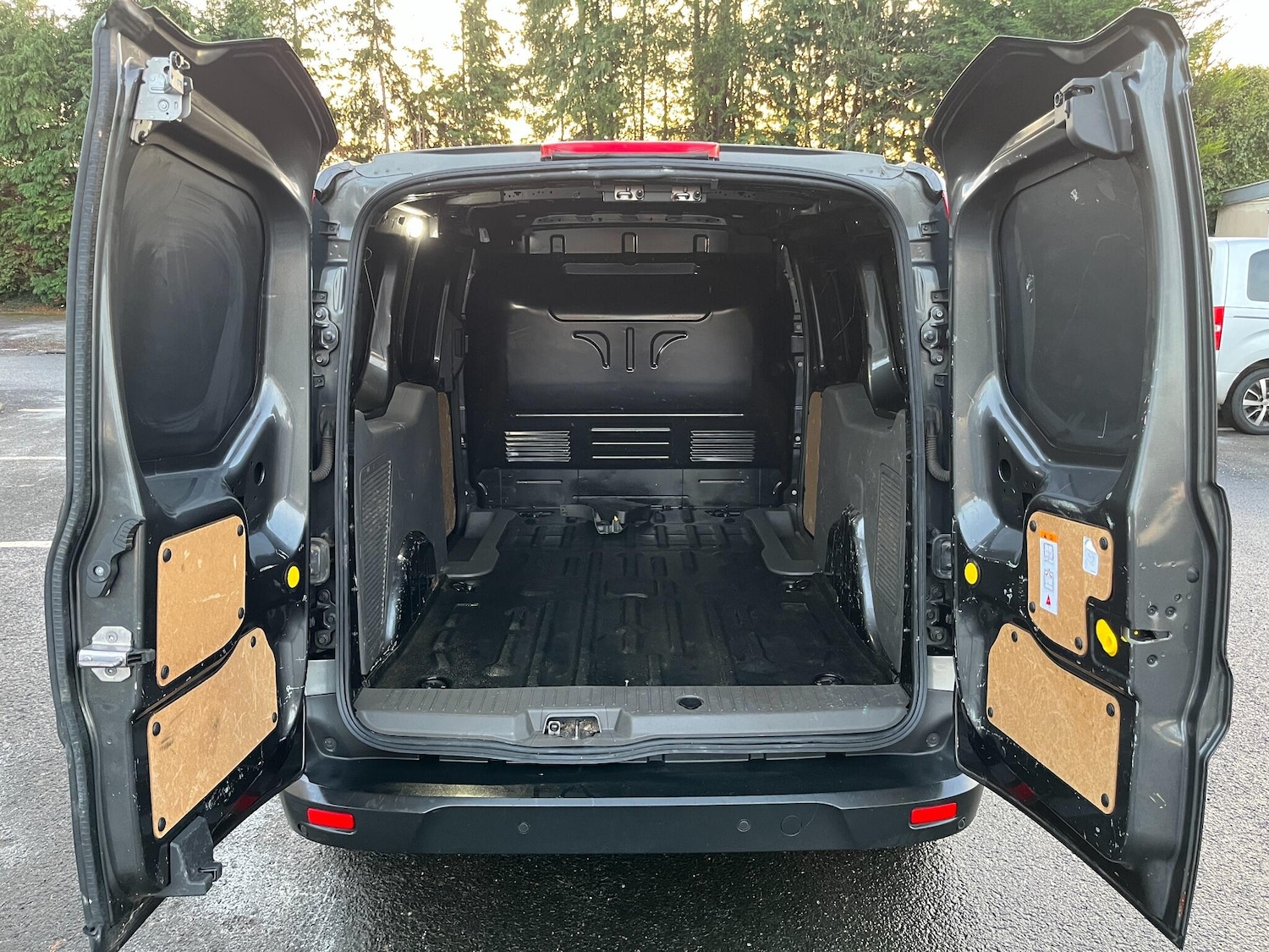 Used Ford Transit Connect 2020 for sale - 76701625: Photo 5