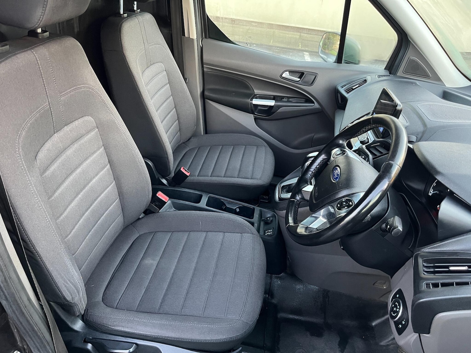 Used Ford Transit Connect 2020 for sale - 76701625: Photo 8