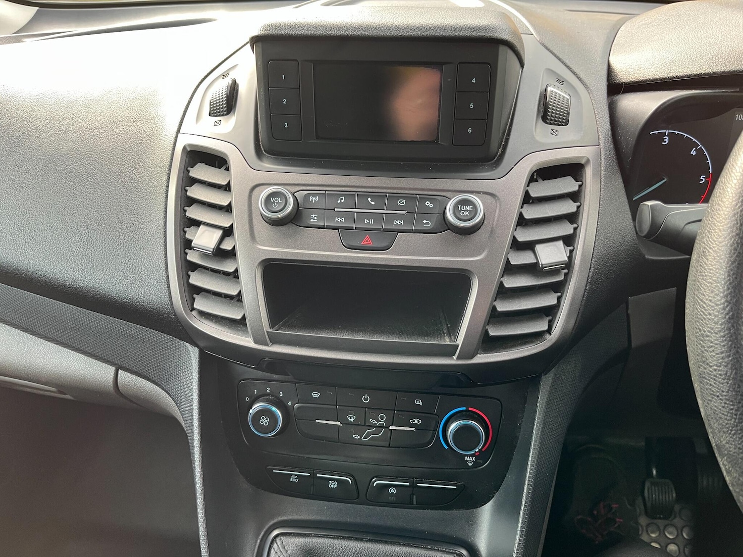 Used Ford Transit Connect 2021 for sale - 76735465: Photo 17