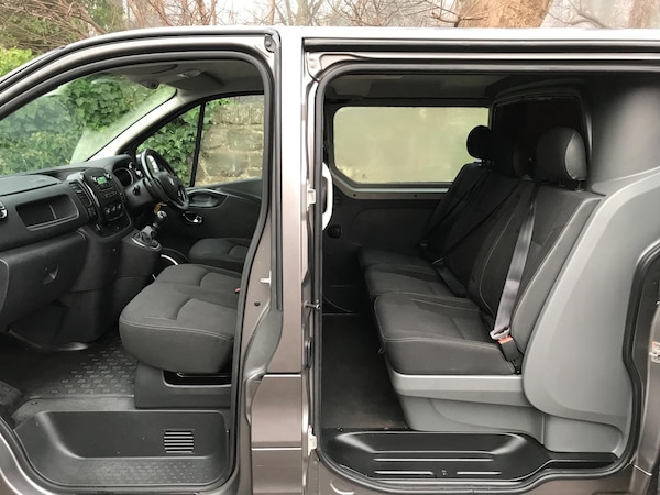 Used Vauxhall Vivaro 2015 for sale - 75102632: Photo 10