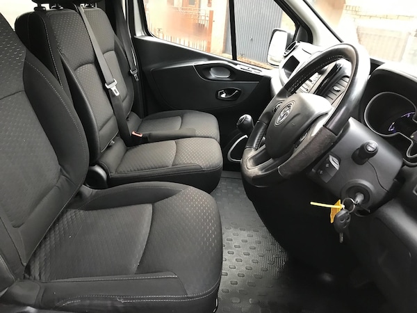 Used Vauxhall Vivaro 2015 for sale - 75102632: Photo 13