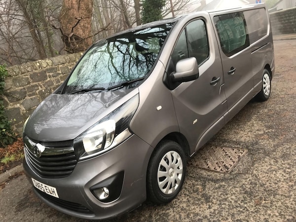 Used Vauxhall Vivaro 2015 for sale - 75102632: Photo 1