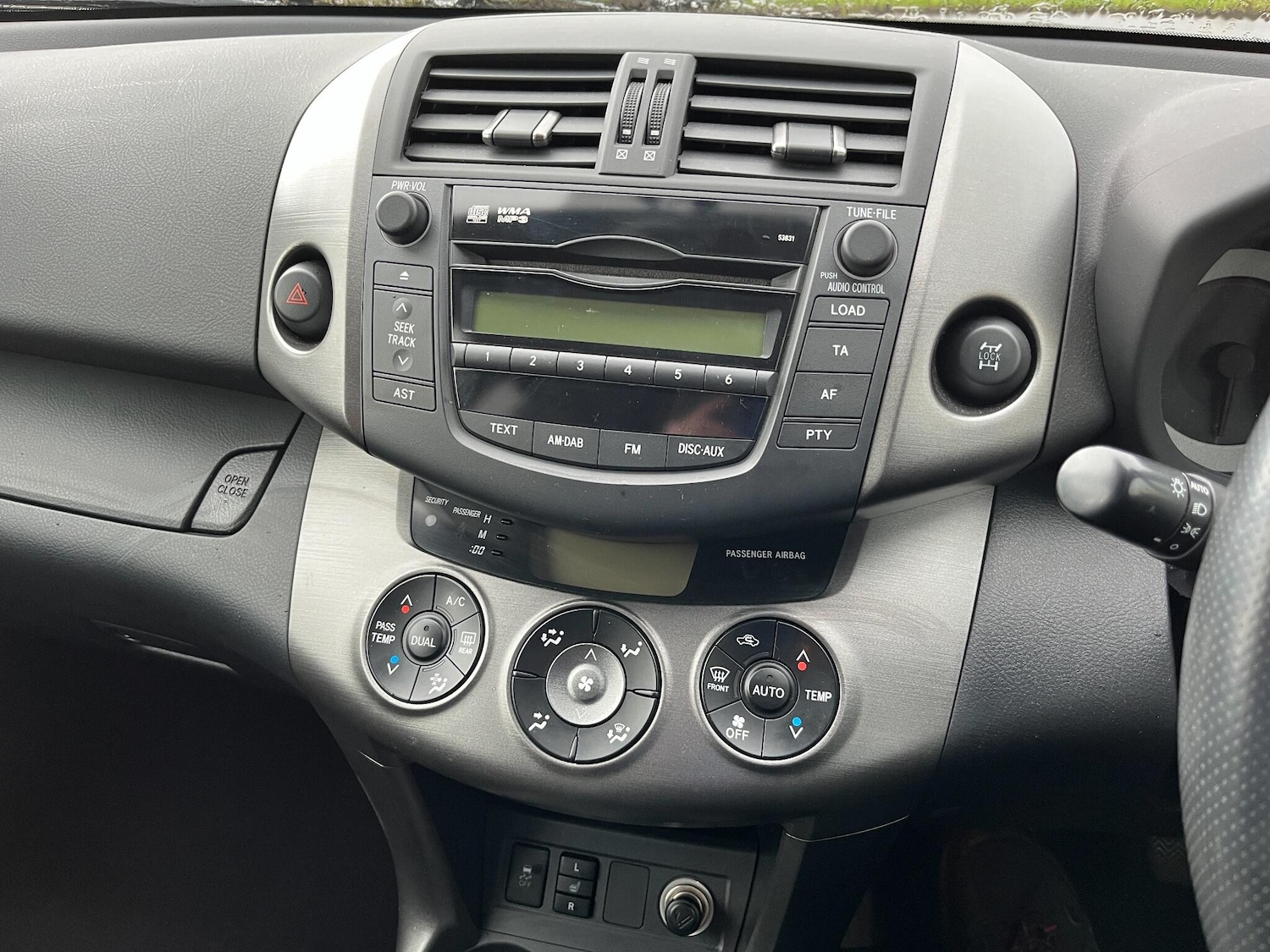 Used Toyota RAV4 2011 for sale - 77882302: Photo 11