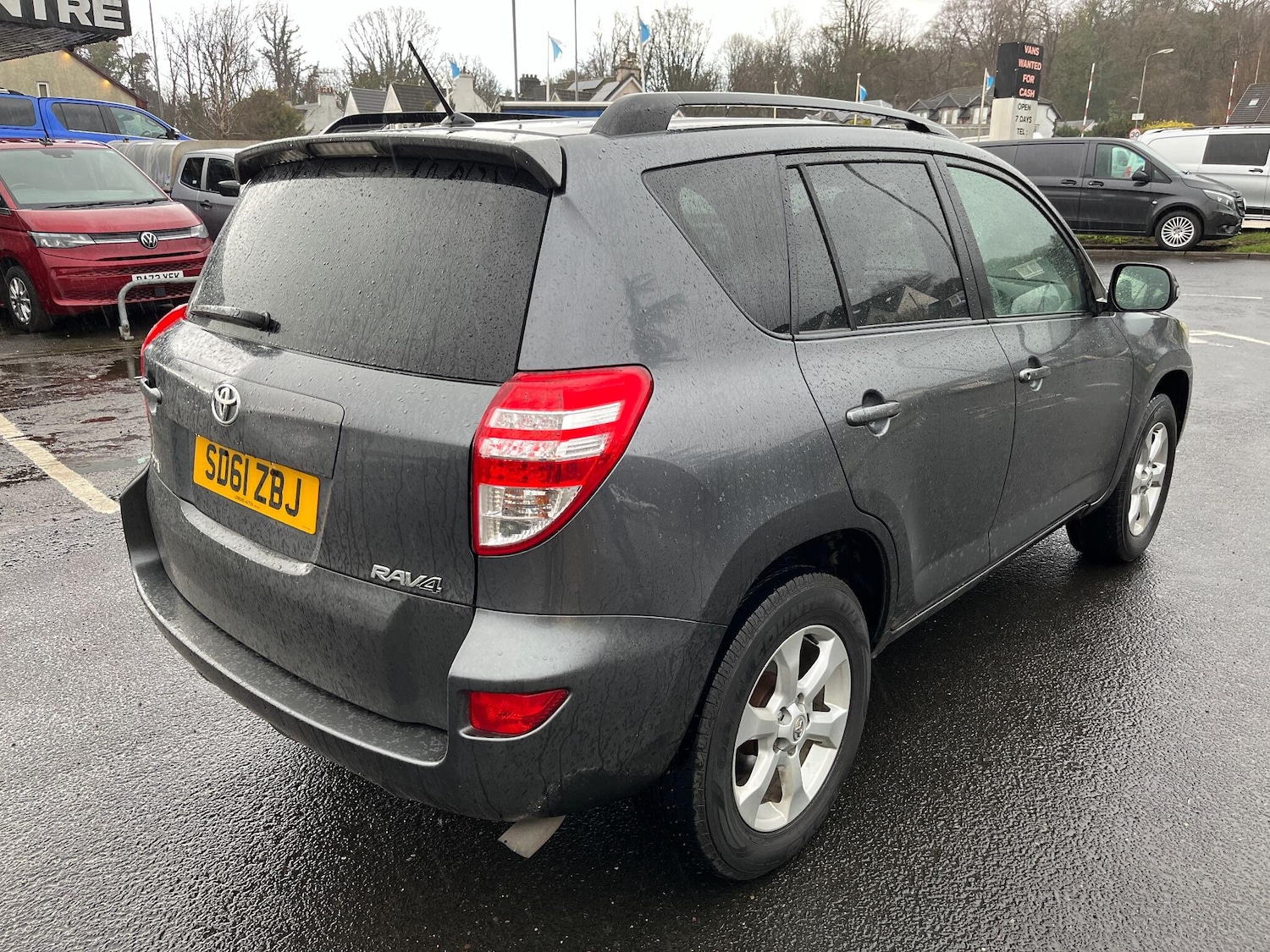 Used Toyota RAV4 2011 for sale - 77882302: Photo 3