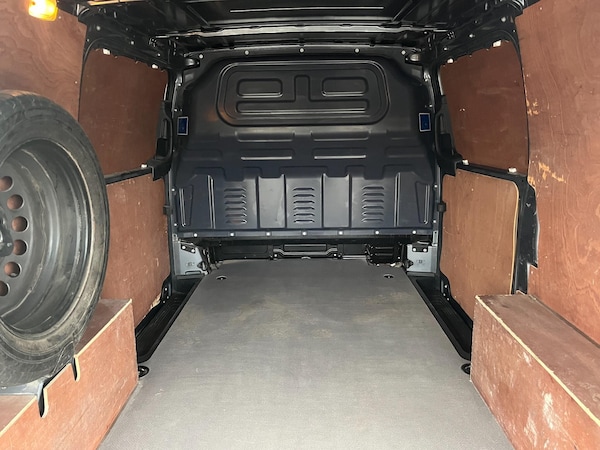Used Mercedes-Benz Vito 2017 for sale - 76296060: Photo 5