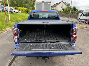 Used Isuzu D-Max 2021 for sale - 74888711: Photo