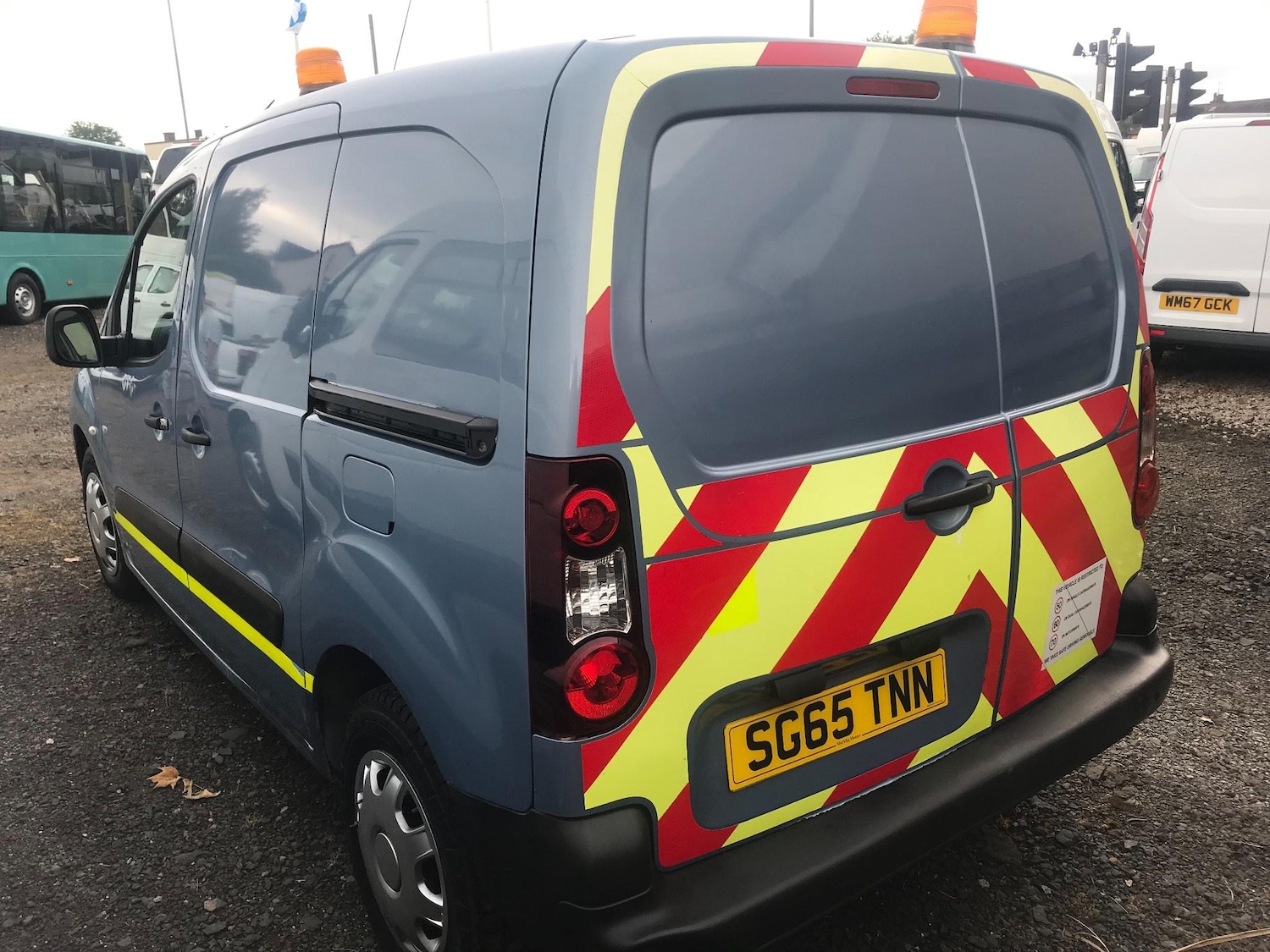 Used Peugeot Partner 2015 for sale - 76995101: Photo 2