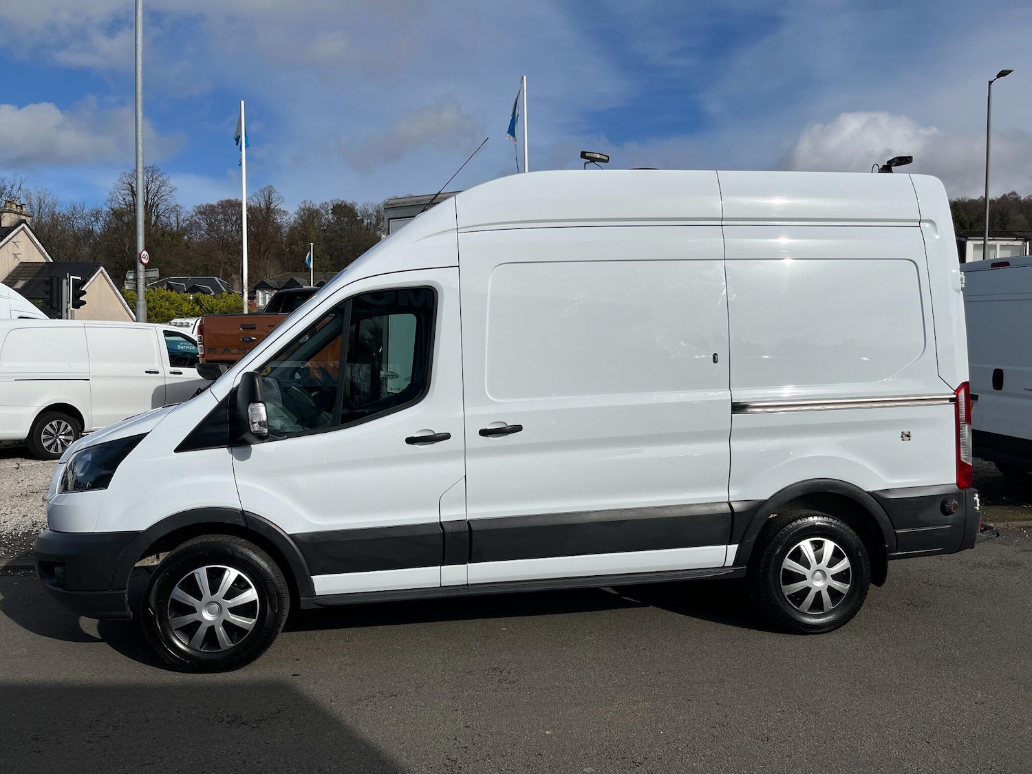 Used Ford Transit 2018 for sale - 77723944: Photo 2