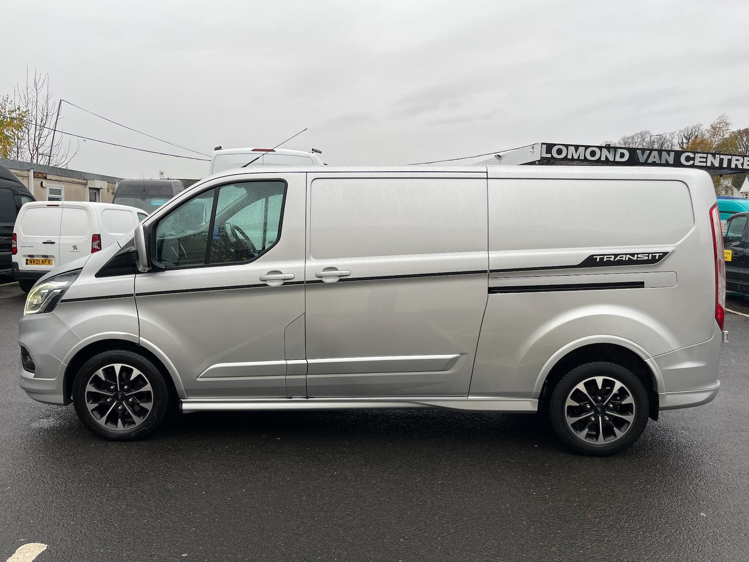 Used Ford Transit Custom 2021 for sale - 76538856: Photo 2