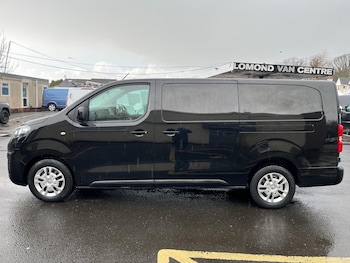 Used Vauxhall Vivaro 2023 for sale - 78231511: Photo