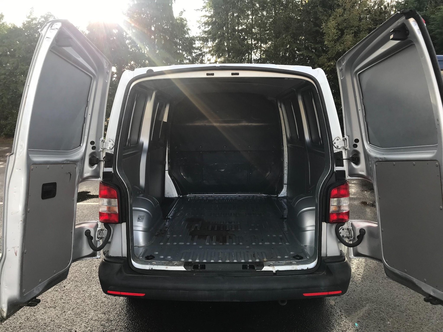 Used Volkswagen Transporter 2013 for sale - 76993771: Photo 6