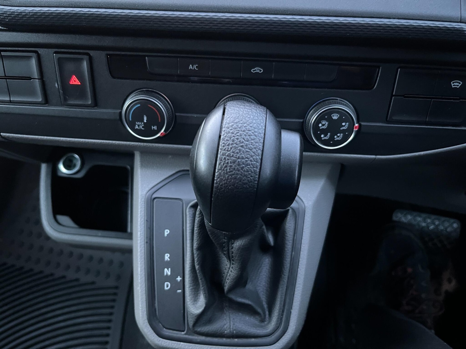 Used Volkswagen Transporter 2021 for sale - 76991613: Photo 19