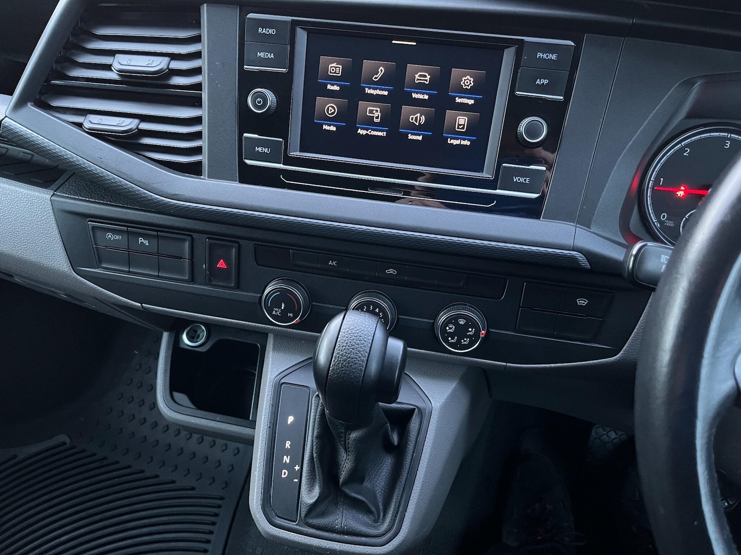 Used Volkswagen Transporter 2021 for sale - 76991613: Photo 20