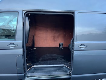 Used Volkswagen Transporter 2021 for sale - 76991613: Photo