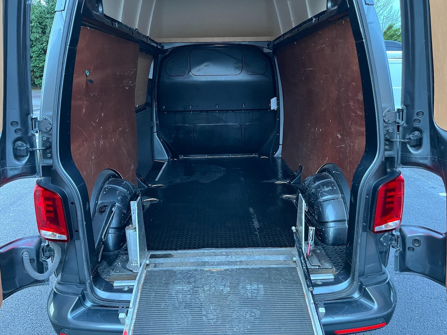 Used Volkswagen Transporter 2021 for sale - 76991613: Photo 6