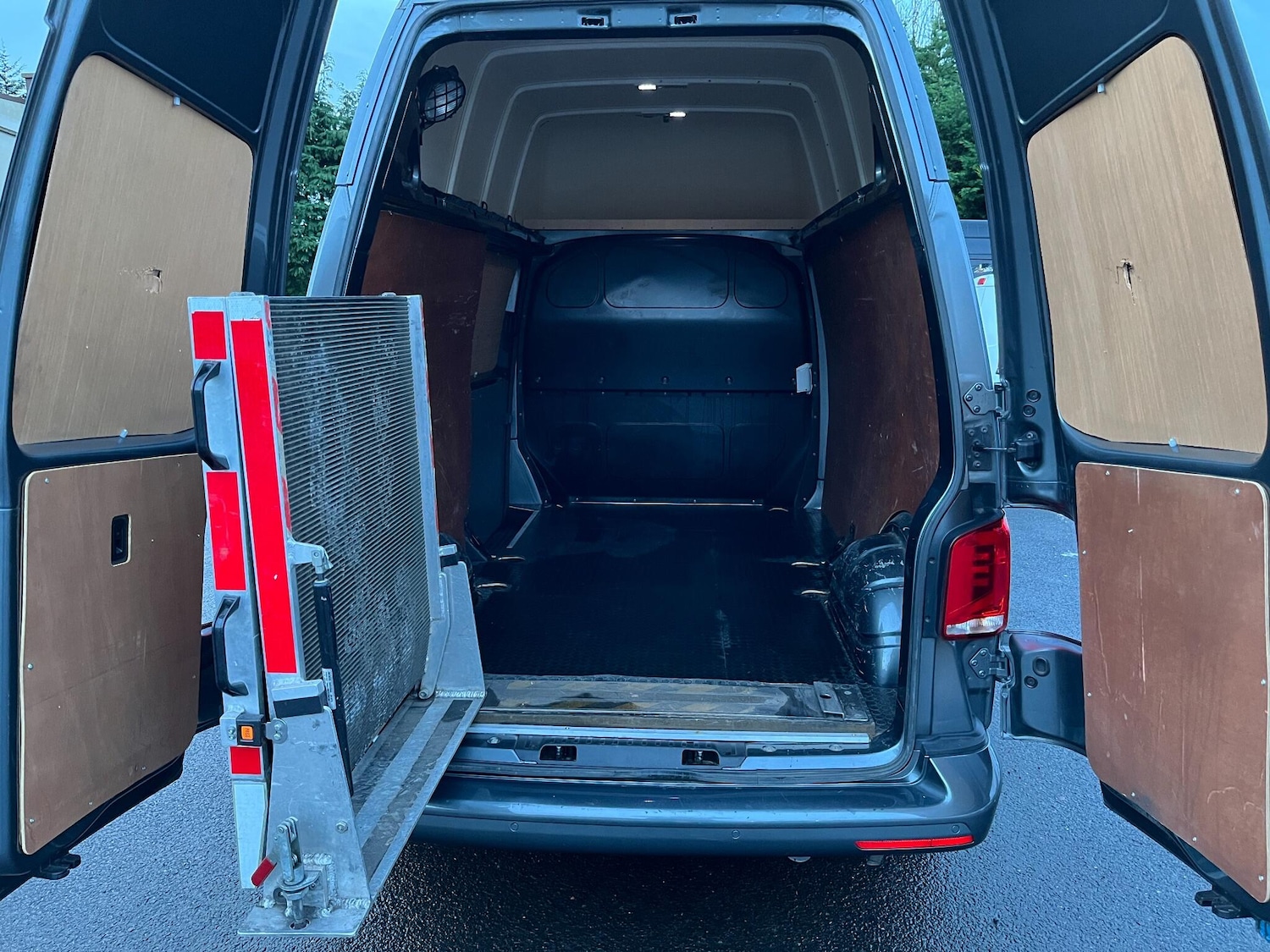 Used Volkswagen Transporter 2021 for sale - 76991613: Photo 7