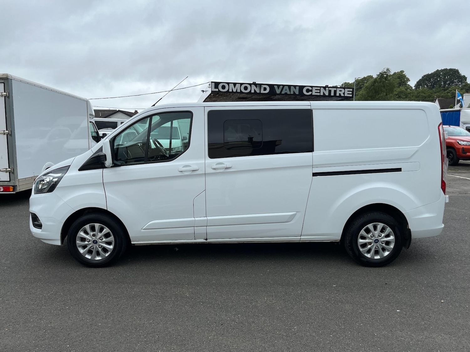 Used Ford Transit Custom for sale - 76994895: Photo 2