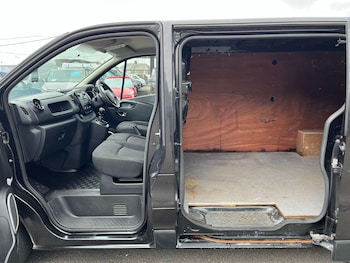 Used Vauxhall Vivaro 2019 for sale - 78947410: Photo