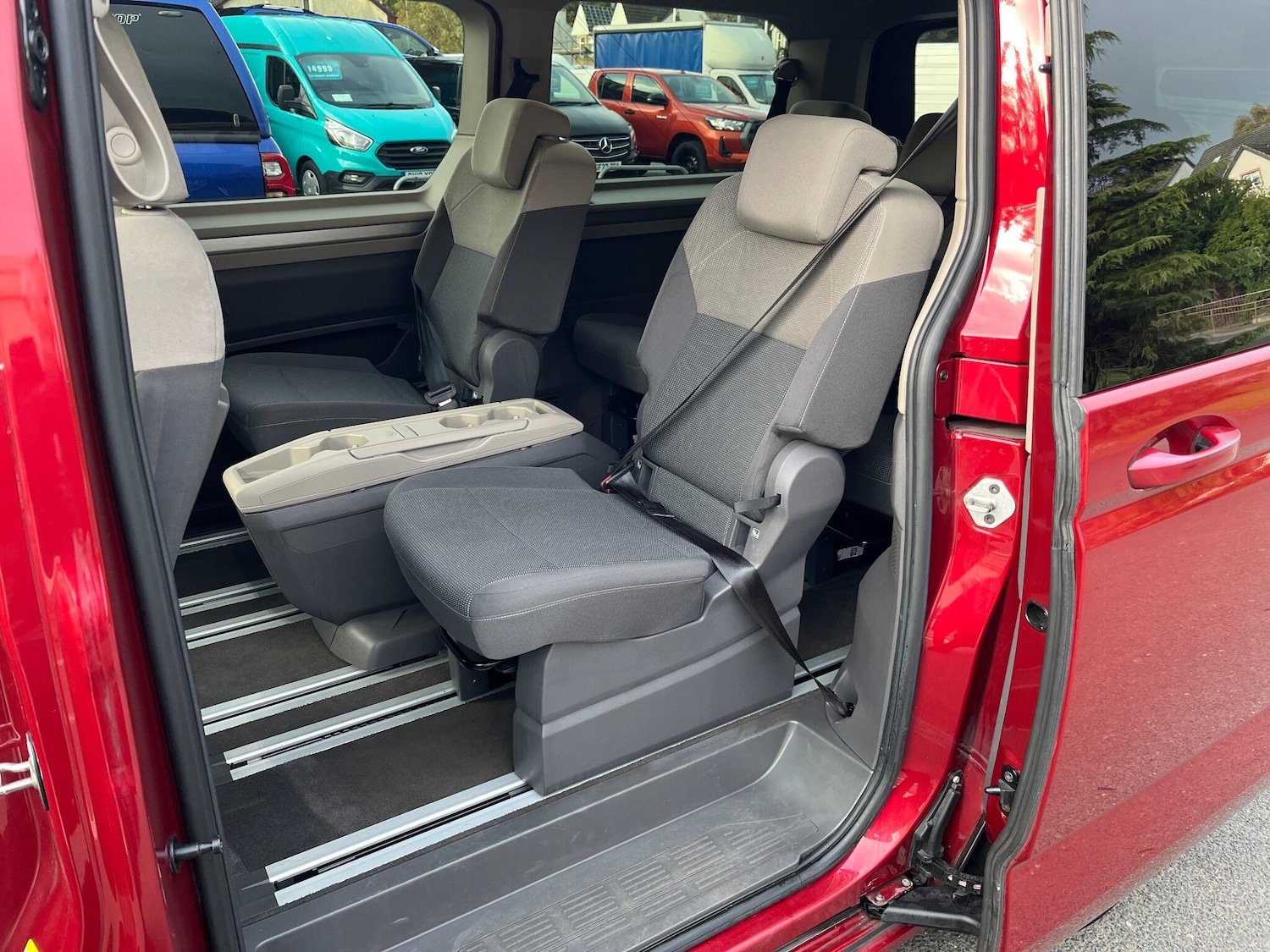 Used Volkswagen Multivan 2023 for sale - 76865762: Photo 8